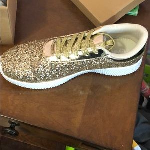 Brand new in box women’s gold glitter shoes